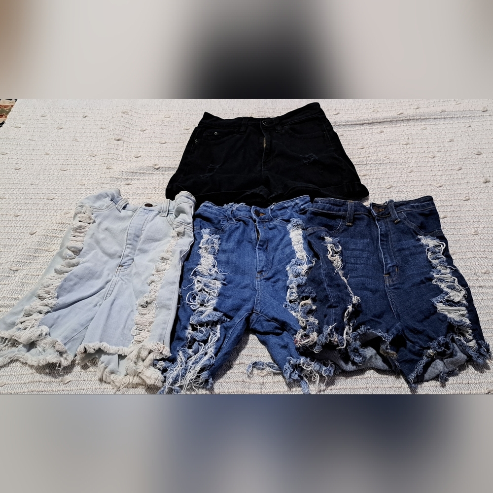 Fashion Nova Shorts (Selling Together)